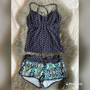 Athleta tankini 34 D top